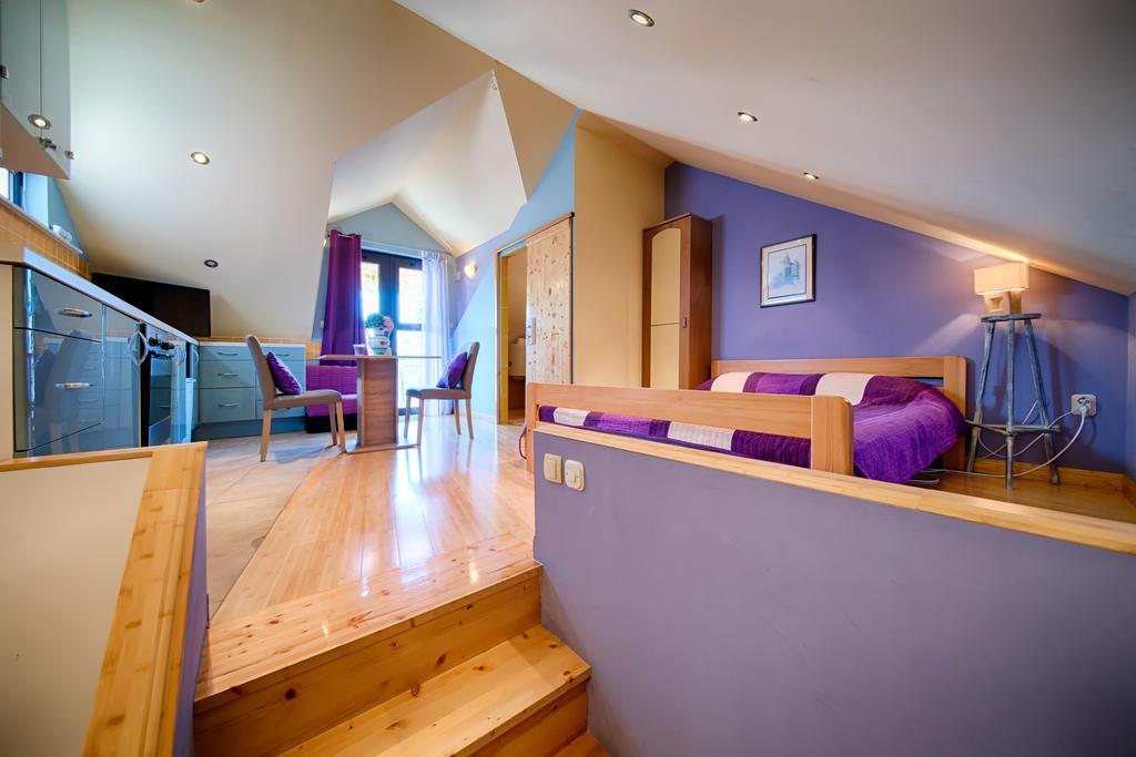 Apartments Villa Anka Komiža Buitenkant foto
